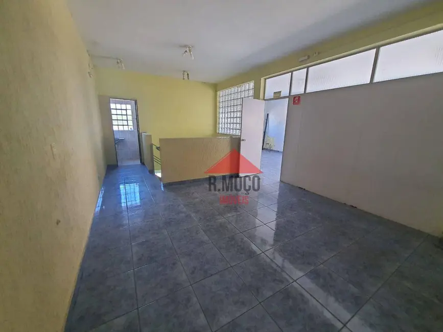 Armazém / Galpão à venda, 300m2 em Cidade Patriarca, São Paulo - SP - imagem 8 Foto 8 de Armazém / Galpão à venda, 300m2 em Cidade Patriarca, São Paulo - SP