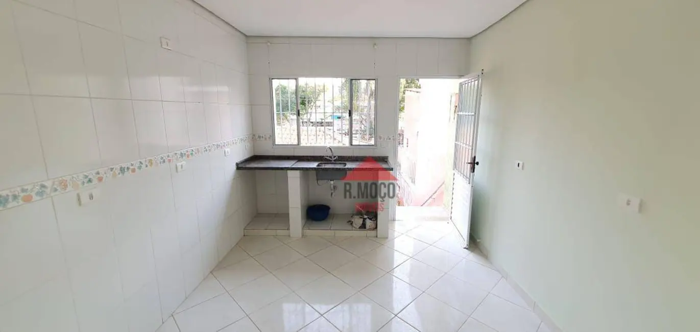 Foto 4 de Casa com 1 quarto para alugar, 80m2 em Vila Talarico, São Paulo - SP