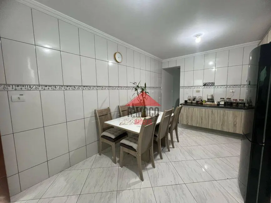 Sobrado com 2 quartos à venda, 84m2 em Vila Guilhermina, São Paulo - SP - imagem 9 Foto 9 de Sobrado com 2 quartos à venda, 84m2 em Vila Guilhermina, São Paulo - SP