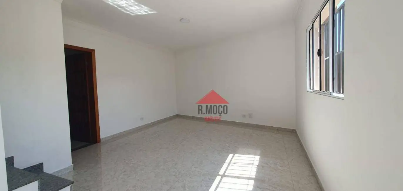 Foto 2 de Sobrado com 3 quartos para alugar, 130m2 em Vila Guilhermina, São Paulo - SP