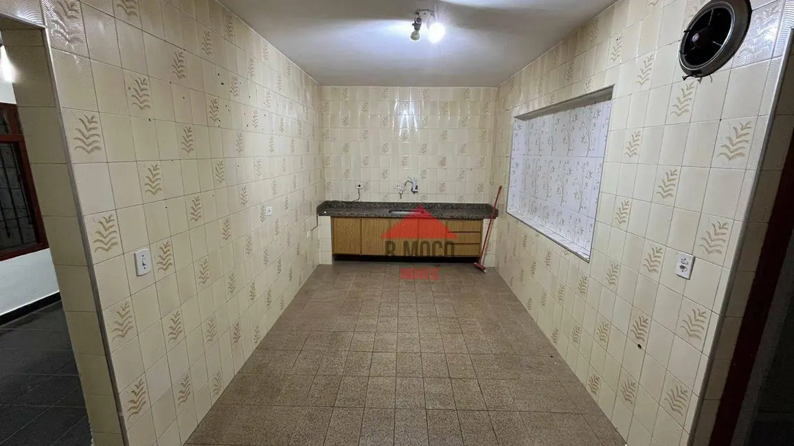 Foto 7 de Sobrado com 2 quartos para alugar, 85m2 em Vila Guilhermina, São Paulo - SP