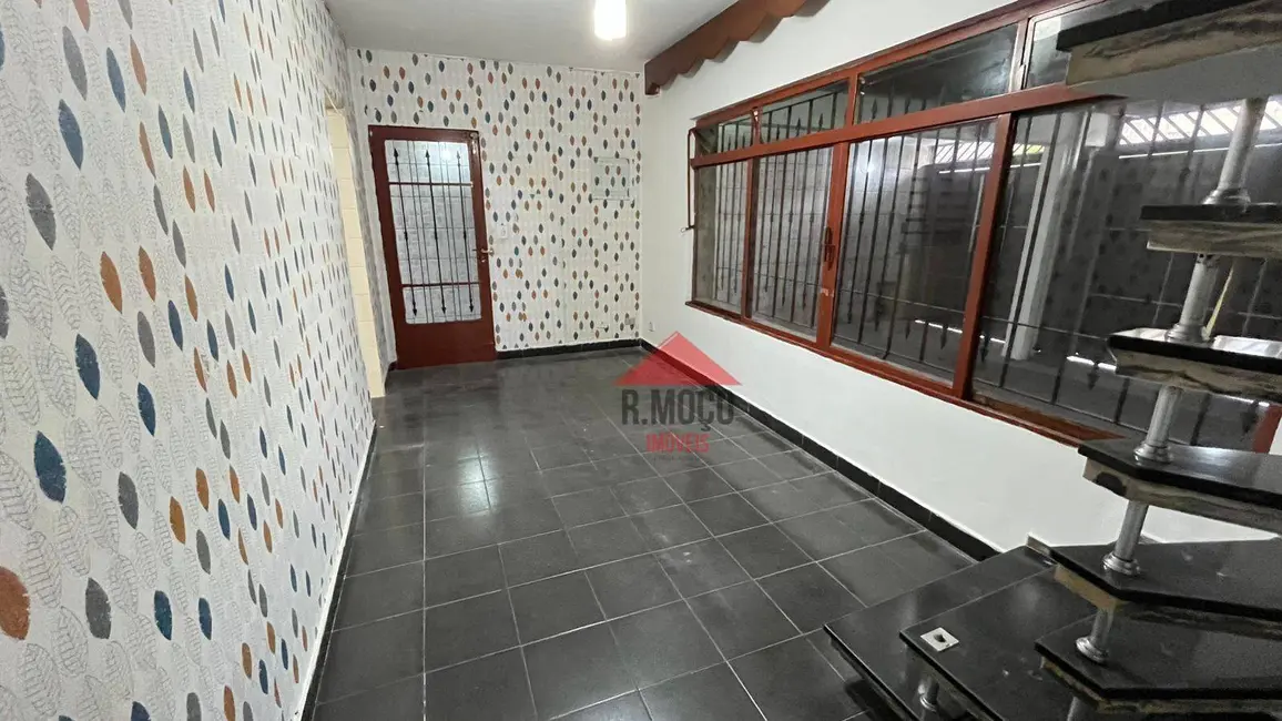 Foto 4 de Sobrado com 2 quartos para alugar, 85m2 em Vila Guilhermina, São Paulo - SP