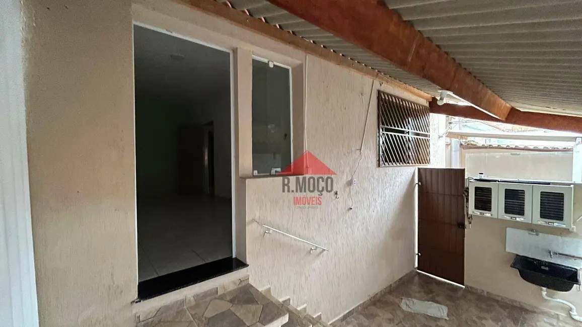 Foto 1 de Casa com 1 quarto para alugar, 49m2 em Vila Nhocune, São Paulo - SP