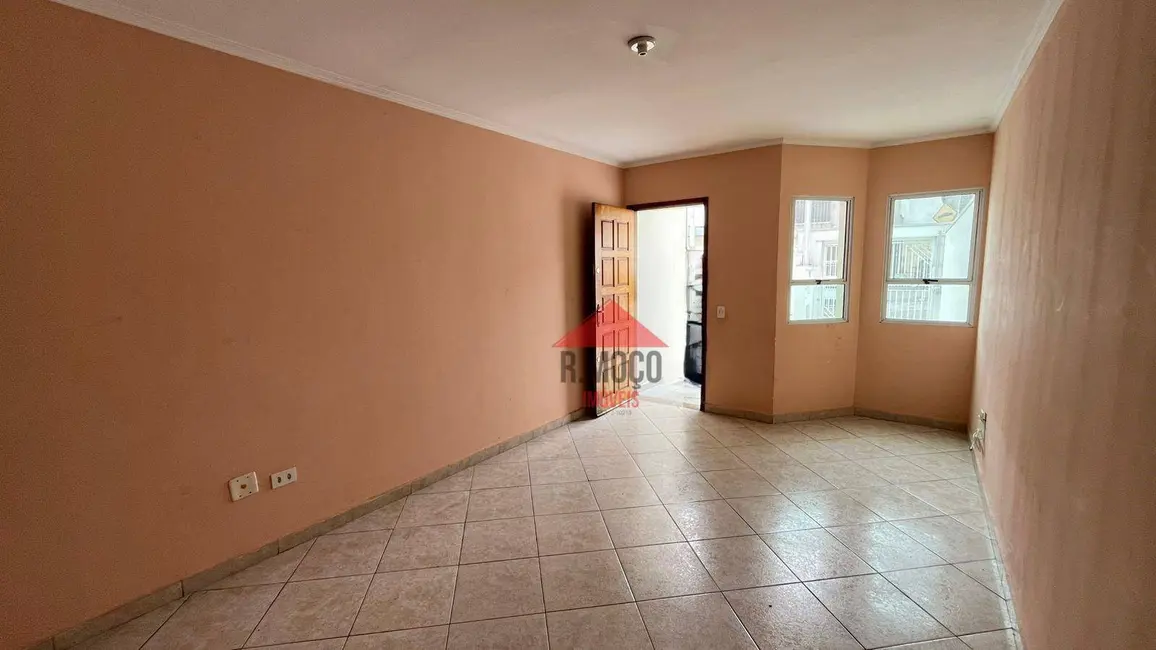 Foto 1 de Sobrado com 2 quartos para alugar, 90m2 em Jardim Maringá, São Paulo - SP