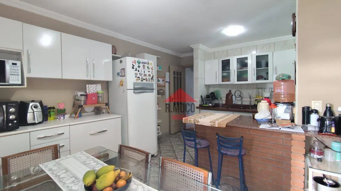 Sobrado com 3 quartos à venda, 180m2 em Cidade Patriarca, São Paulo - SP - imagem 6 Foto 6 de Sobrado com 3 quartos à venda, 180m2 em Cidade Patriarca, São Paulo - SP