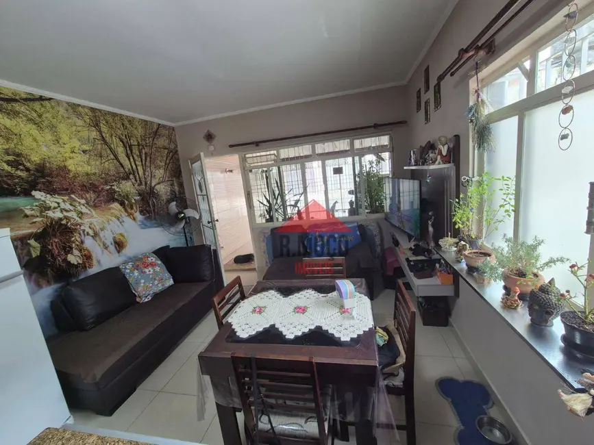 Foto 3 de Casa com 4 quartos à venda, 125m2 em Jardim Hercilia, São Paulo - SP