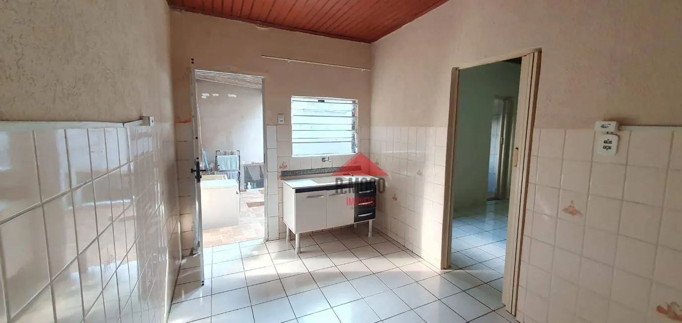 Foto 9 de Casa com 1 quarto para alugar, 26m2 em Chácara Seis de Outubro, São Paulo - SP