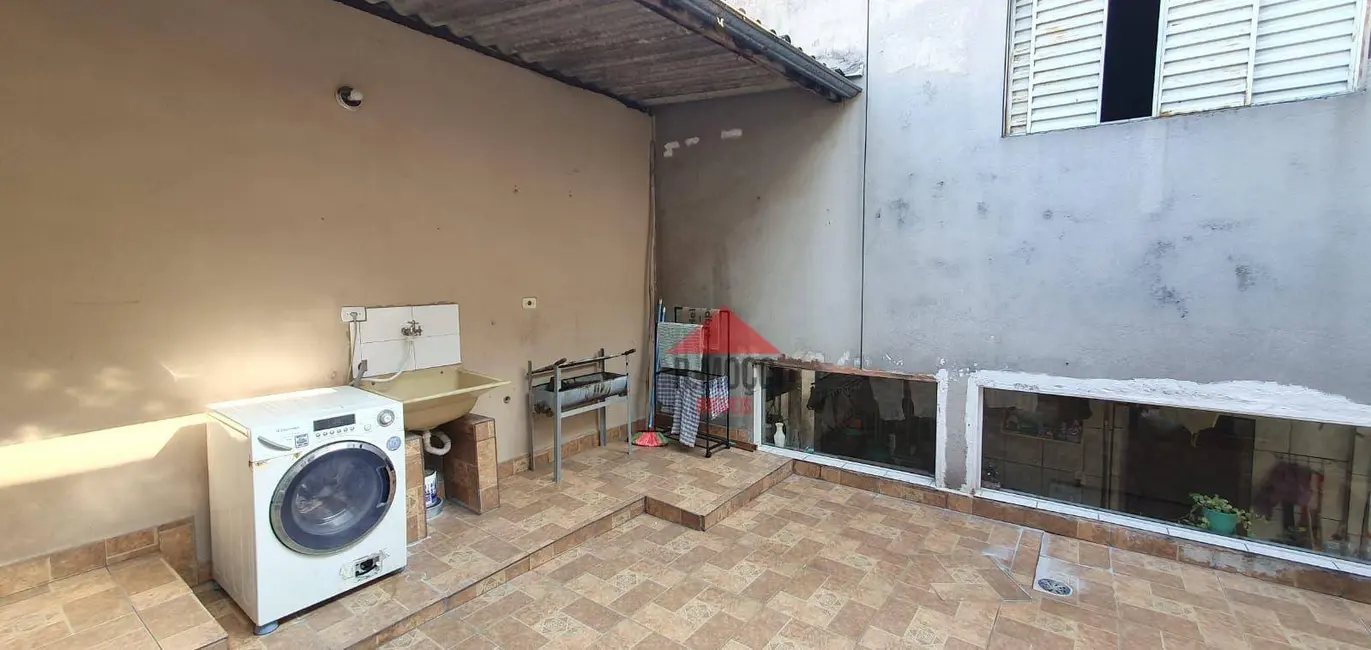 Foto 6 de Casa com 1 quarto para alugar, 26m2 em Chácara Seis de Outubro, São Paulo - SP