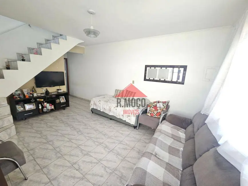 Foto 3 de Sobrado com 2 quartos à venda, 210m2 em Vila Guilhermina, São Paulo - SP