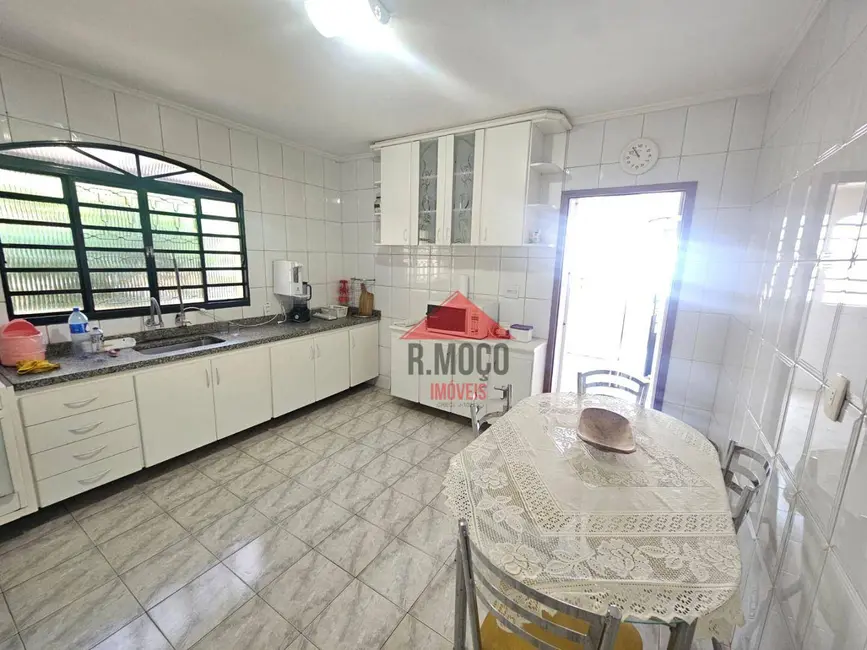 Foto 7 de Sobrado com 2 quartos à venda, 210m2 em Vila Guilhermina, São Paulo - SP