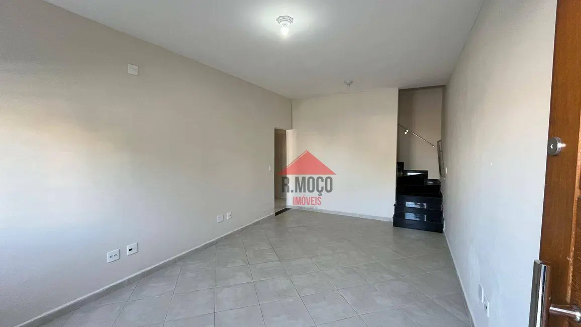 Foto 5 de Sobrado com 3 quartos para alugar, 95m2 em Vila Guilhermina, São Paulo - SP