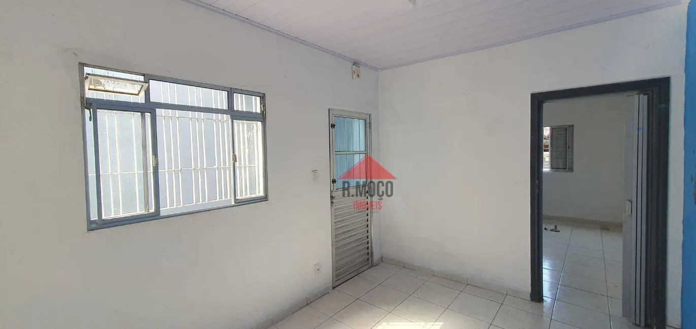 Casa com 1 quarto para alugar, 40m2 em Vila Nova Savoia, São Paulo - SP - imagem 2 Foto 2 de Casa com 1 quarto para alugar, 40m2 em Vila Nova Savoia, São Paulo - SP