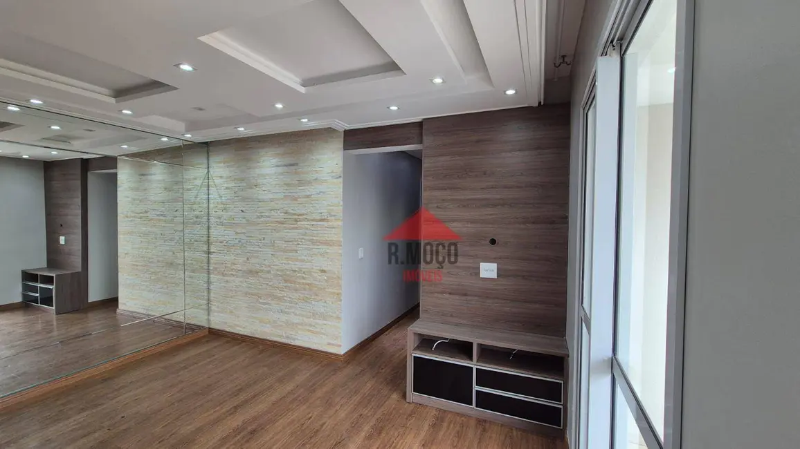 Apartamento com 2 quartos à venda, 58m2 em Jardim Flor da Montanha, Guarulhos - SP - imagem 3 Foto 3 de Apartamento com 2 quartos à venda, 58m2 em Jardim Flor da Montanha, Guarulhos - SP