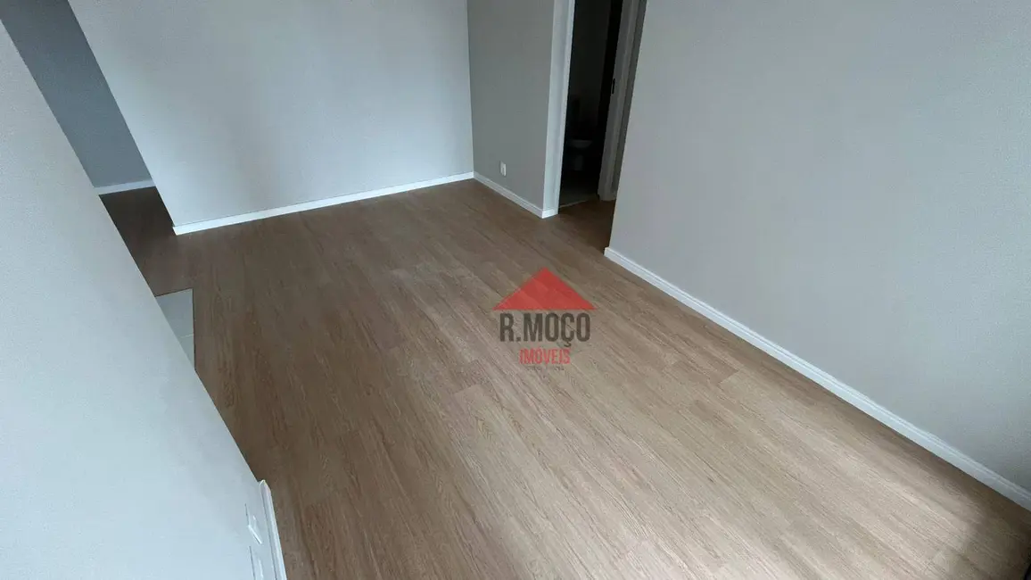 Apartamento com 2 quartos para alugar, 72m2 em Vila Guilhermina, São Paulo - SP - imagem 9 Foto 9 de Apartamento com 2 quartos para alugar, 72m2 em Vila Guilhermina, São Paulo - SP