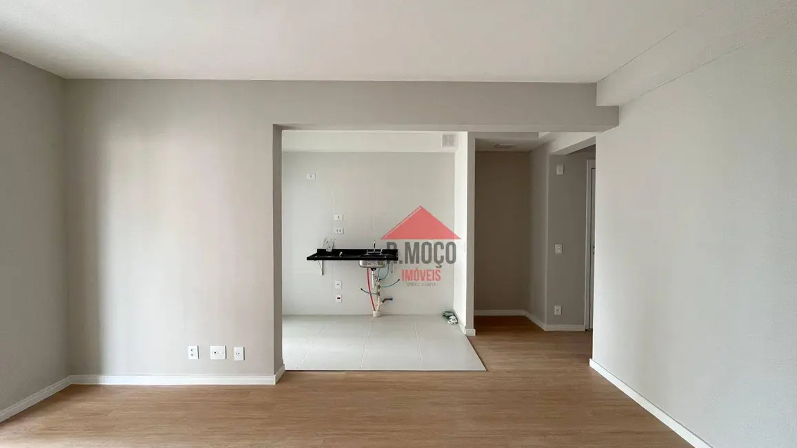 Apartamento com 2 quartos para alugar, 72m2 em Vila Guilhermina, São Paulo - SP - imagem 5 Foto 5 de Apartamento com 2 quartos para alugar, 72m2 em Vila Guilhermina, São Paulo - SP
