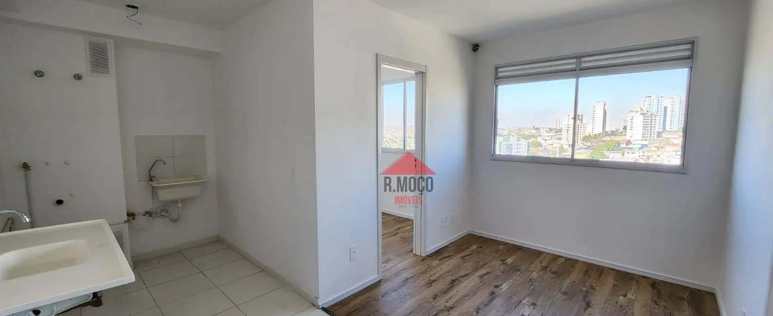 Foto 4 de Apartamento com 2 quartos para alugar, 35m2 em Vila Esperança, São Paulo - SP