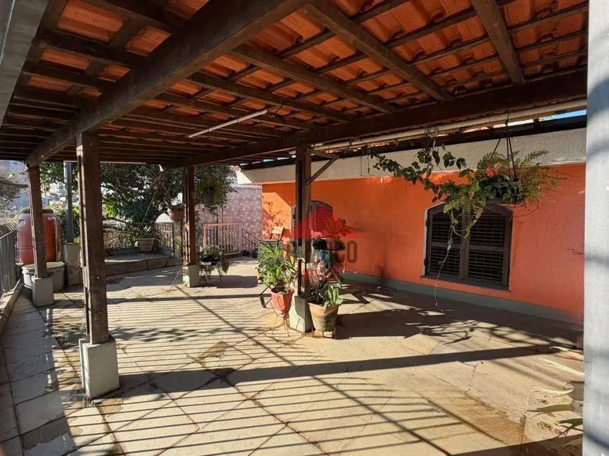 Casa com 2 quartos para alugar, 100m2 em Vila Guilhermina, São Paulo - SP - imagem 2 Foto 2 de Casa com 2 quartos para alugar, 100m2 em Vila Guilhermina, São Paulo - SP