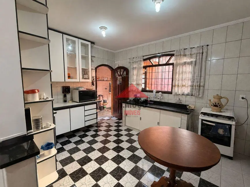 Casa com 2 quartos para alugar, 100m2 em Vila Guilhermina, São Paulo - SP - imagem 4 Foto 4 de Casa com 2 quartos para alugar, 100m2 em Vila Guilhermina, São Paulo - SP