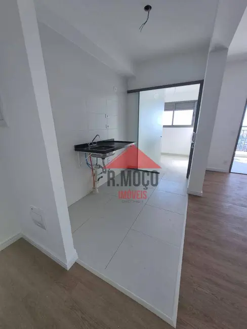 Foto 3 de Apartamento com 2 quartos para alugar, 70m2 em Vila Guilhermina, São Paulo - SP