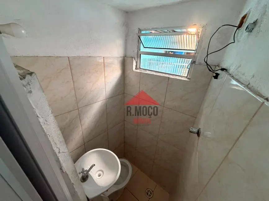 Casa com 1 quarto para alugar, 20m2 em Cidade Patriarca, São Paulo - SP - imagem 8 Foto 8 de Casa com 1 quarto para alugar, 20m2 em Cidade Patriarca, São Paulo - SP