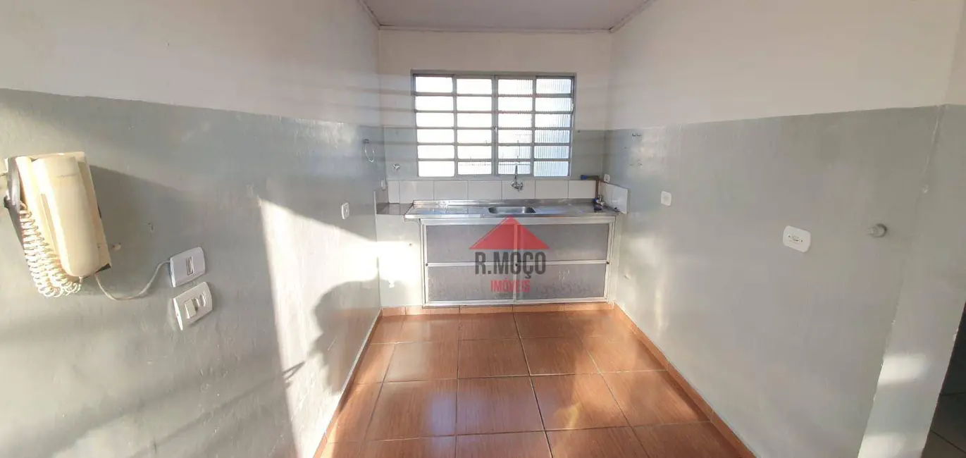 Casa com 2 quartos para alugar, 40m2 em Vila Nova Manchester, São Paulo - SP - imagem 1 Foto 1 de Casa com 2 quartos para alugar, 40m2 em Vila Nova Manchester, São Paulo - SP