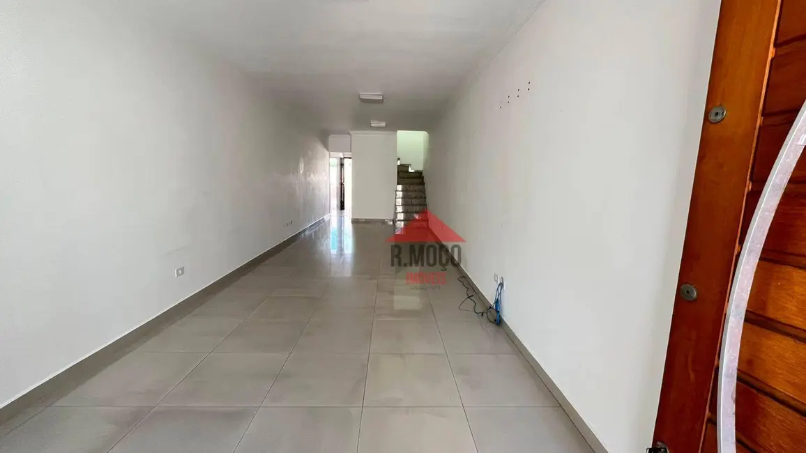 Foto 3 de Sobrado com 3 quartos para alugar, 200m2 em Vila Guilhermina, São Paulo - SP