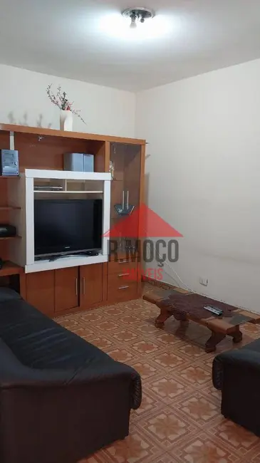 Sobrado com 4 quartos à venda, 200m2 em Vila Santa Isabel, São Paulo - SP - imagem 3 Foto 3 de Sobrado com 4 quartos à venda, 200m2 em Vila Santa Isabel, São Paulo - SP