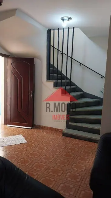 Sobrado com 4 quartos à venda, 200m2 em Vila Santa Isabel, São Paulo - SP - imagem 5 Foto 5 de Sobrado com 4 quartos à venda, 200m2 em Vila Santa Isabel, São Paulo - SP