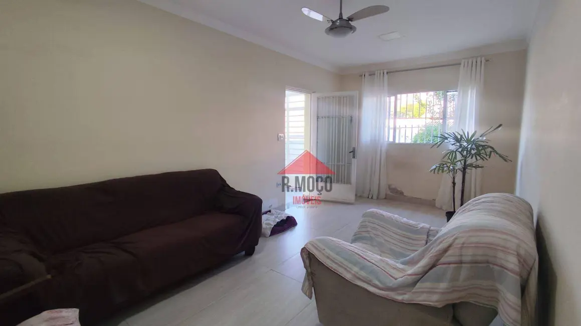 Casa com 3 quartos à venda, 319m2 em Vila Guilhermina, São Paulo - SP - imagem 3 Foto 3 de Casa com 3 quartos à venda, 319m2 em Vila Guilhermina, São Paulo - SP