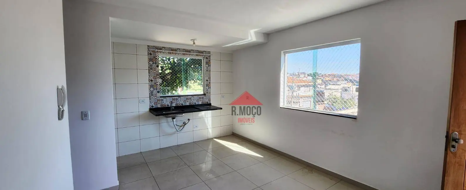 Foto 3 de Apartamento com 2 quartos para alugar, 42m2 em Cidade Líder, São Paulo - SP