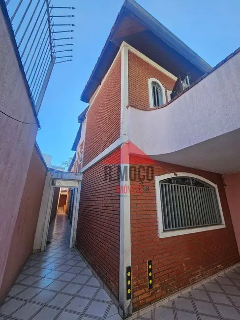 Sobrado com 3 quartos à venda, 146m2 em Vila Guilhermina, São Paulo - SP - imagem 6 Foto 6 de Sobrado com 3 quartos à venda, 146m2 em Vila Guilhermina, São Paulo - SP