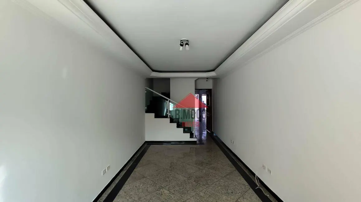 Foto 2 de Sobrado com 3 quartos para alugar, 150m2 em Cidade Patriarca, São Paulo - SP
