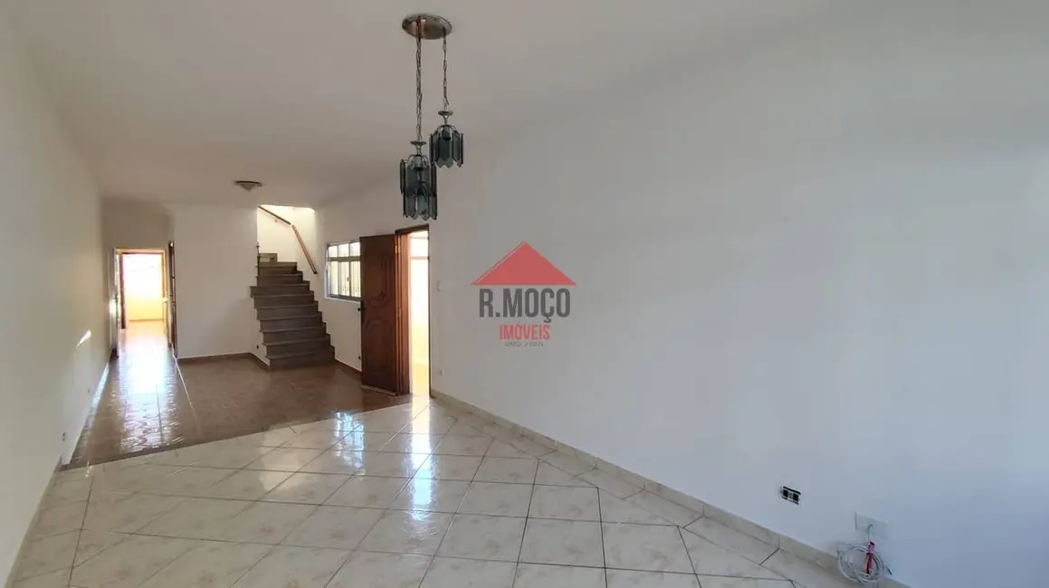 Sobrado com 4 quartos à venda, 148m2 em Vila Guilhermina, São Paulo - SP - imagem 4 Foto 4 de Sobrado com 4 quartos à venda, 148m2 em Vila Guilhermina, São Paulo - SP