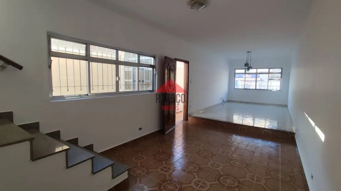 Sobrado com 4 quartos à venda, 148m2 em Vila Guilhermina, São Paulo - SP - imagem 1 Foto 1 de Sobrado com 4 quartos à venda, 148m2 em Vila Guilhermina, São Paulo - SP