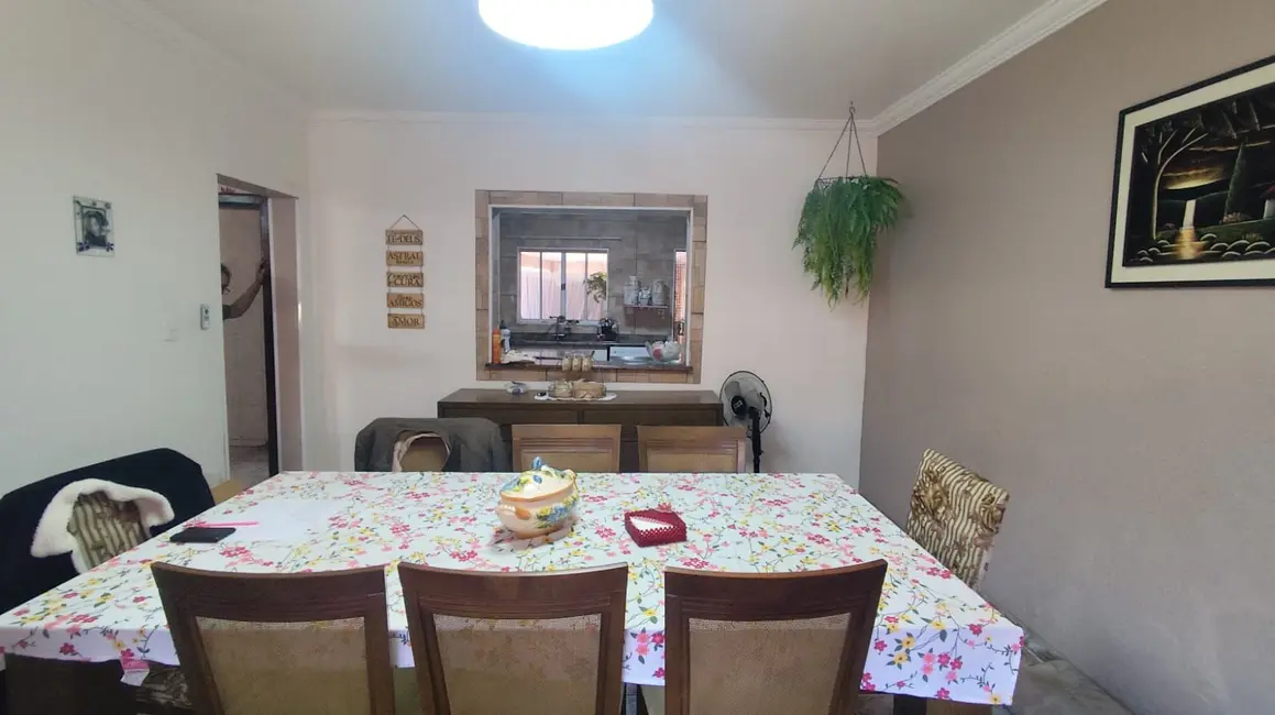Sobrado com 4 quartos à venda, 264m2 em Vila Guilhermina, São Paulo - SP - imagem 8 Foto 8 de Sobrado com 4 quartos à venda, 264m2 em Vila Guilhermina, São Paulo - SP