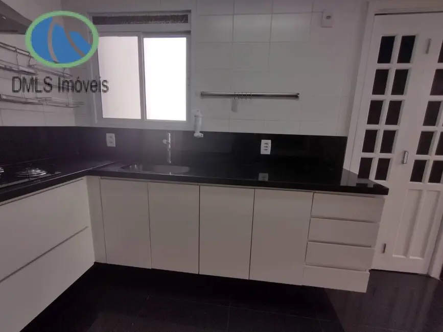 Apartamento com 3 quartos à venda, 85m2 em Jardim Tupanci, Barueri - SP - imagem 9 Foto 9 de Apartamento com 3 quartos à venda, 85m2 em Jardim Tupanci, Barueri - SP