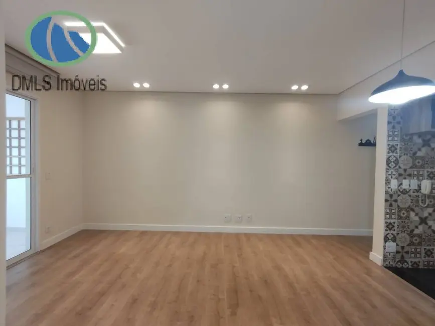 Apartamento com 3 quartos à venda, 85m2 em Jardim Tupanci, Barueri - SP - imagem 3 Foto 3 de Apartamento com 3 quartos à venda, 85m2 em Jardim Tupanci, Barueri - SP