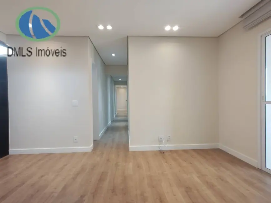 Apartamento com 3 quartos à venda, 85m2 em Jardim Tupanci, Barueri - SP - imagem 4 Foto 4 de Apartamento com 3 quartos à venda, 85m2 em Jardim Tupanci, Barueri - SP