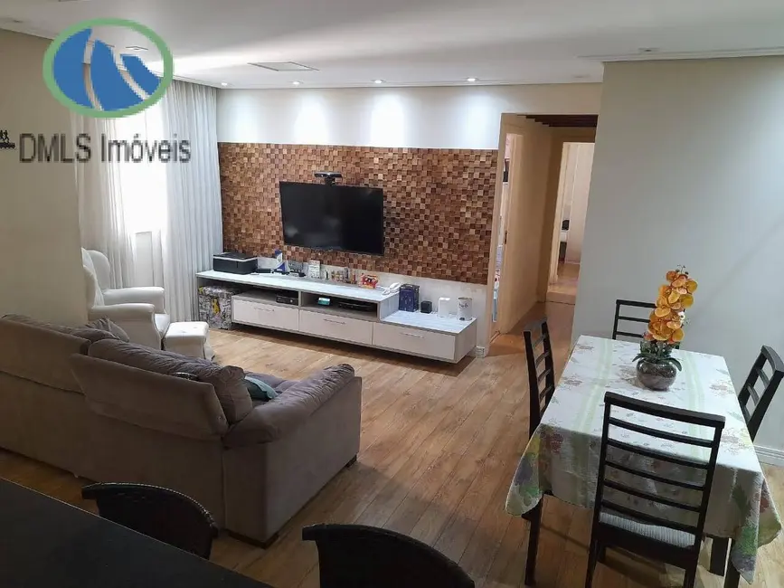 Foto 3 de Apartamento com 2 quartos à venda, 74m2 em Jardim Tupanci, Barueri - SP