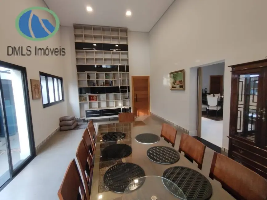 Foto 9 de Casa com 5 quartos à venda e para alugar, 500m2 em Tamboré, Santana De Parnaiba - SP