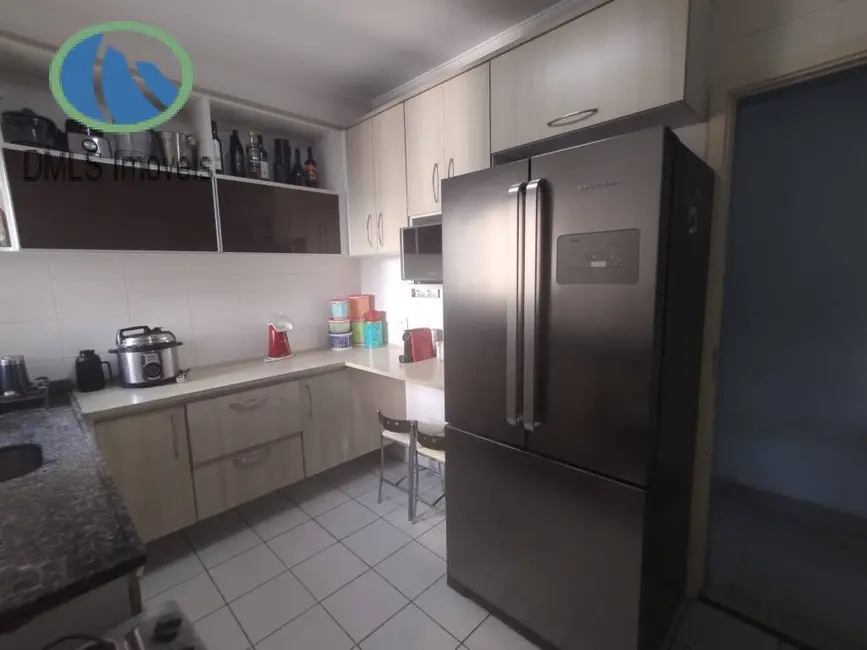 Foto 7 de Apartamento com 4 quartos à venda, 105m2 em Jardim Tupanci, Barueri - SP