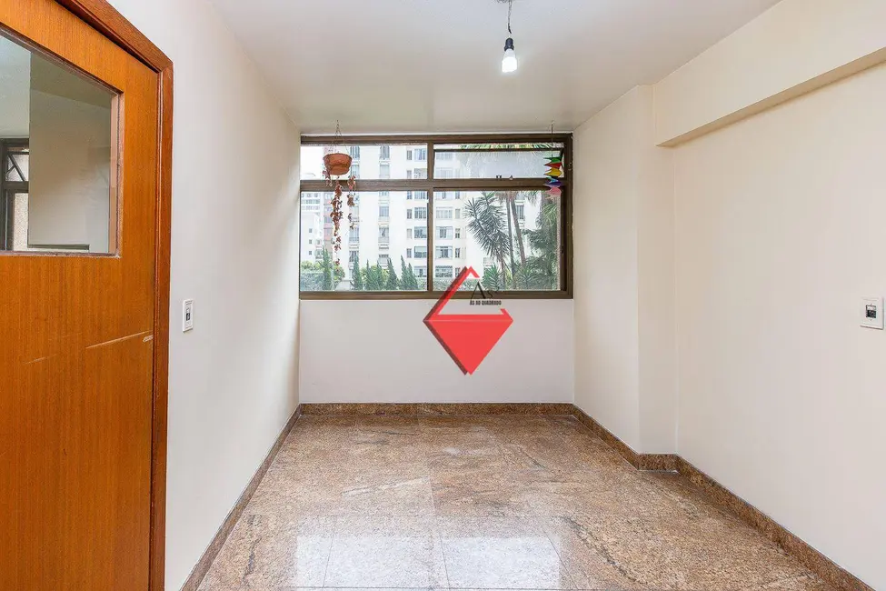Foto 8 de Apartamento com 4 quartos à venda, 240m2 em Santa Cecília, São Paulo - SP