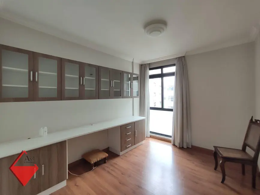 Foto 5 de Apartamento com 3 quartos à venda, 136m2 em Higienópolis, São Paulo - SP