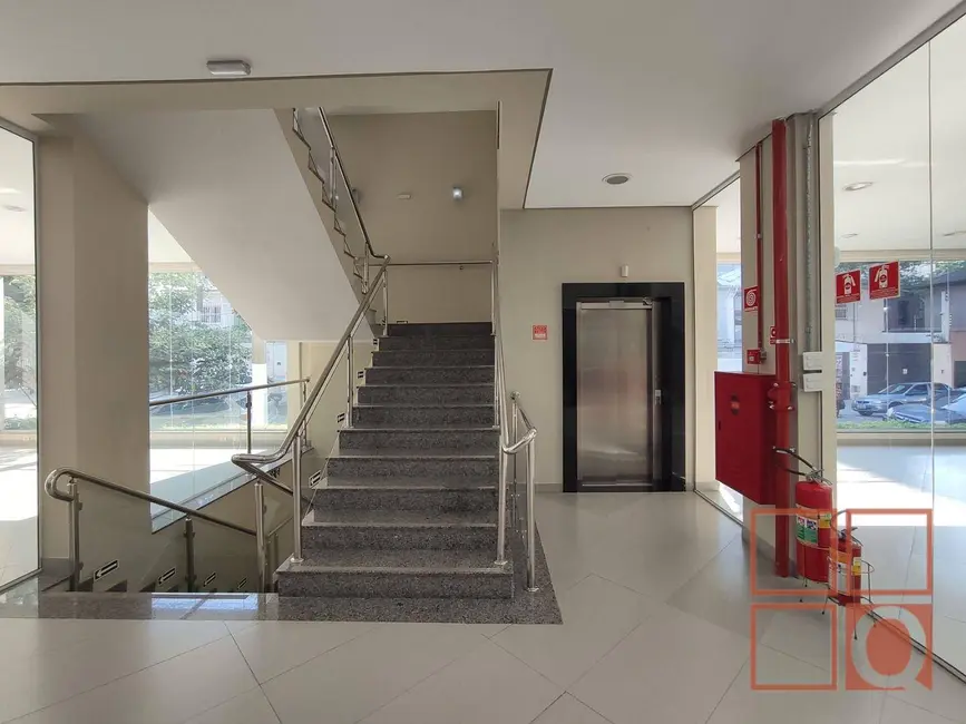 Armazém / Galpão para alugar, 5000m2 em Perdizes, São Paulo - SP - imagem 7 Foto 7 de Armazém / Galpão para alugar, 5000m2 em Perdizes, São Paulo - SP