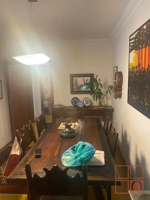 Apartamento com 3 quartos à venda, 133m2 em Higienópolis, São Paulo - SP - imagem 6 Foto 6 de Apartamento com 3 quartos à venda, 133m2 em Higienópolis, São Paulo - SP