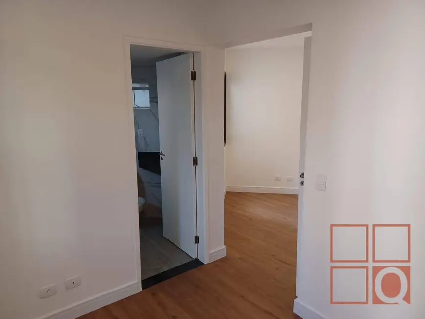 Foto 4 de Apartamento com 4 quartos para alugar, 96m2 em Saúde, São Paulo - SP