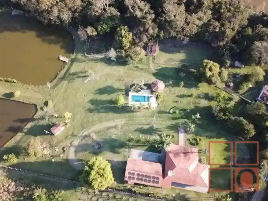 Foto 4 de Sítio / Rancho com 5 quartos à venda, 26000m2 em Aracoiaba Da Serra - SP