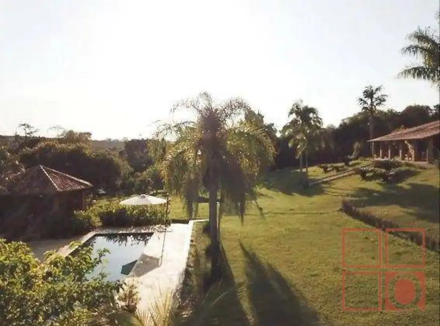 Foto 3 de Sítio / Rancho com 5 quartos à venda, 26000m2 em Aracoiaba Da Serra - SP