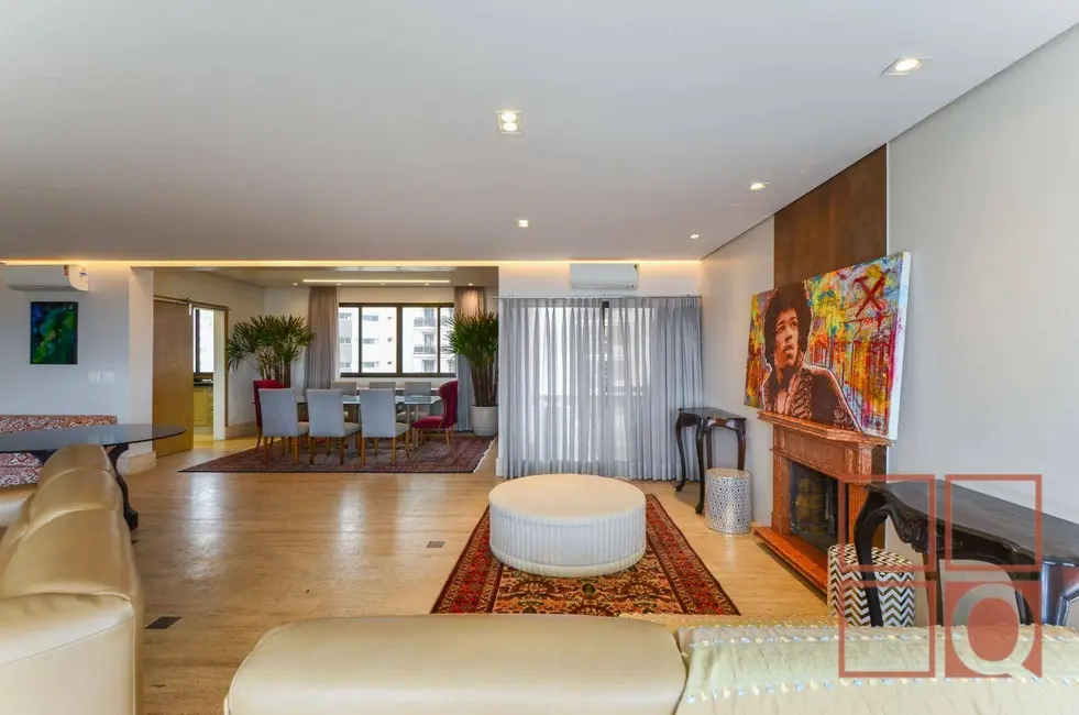 Apartamento com 3 quartos à venda, 260m2 em Higienópolis, São Paulo - SP - imagem 4 Foto 4 de Apartamento com 3 quartos à venda, 260m2 em Higienópolis, São Paulo - SP