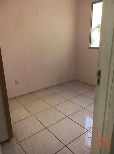 Foto 4 de Apartamento com 2 quartos à venda, 39m2 em Capão Redondo, São Paulo - SP